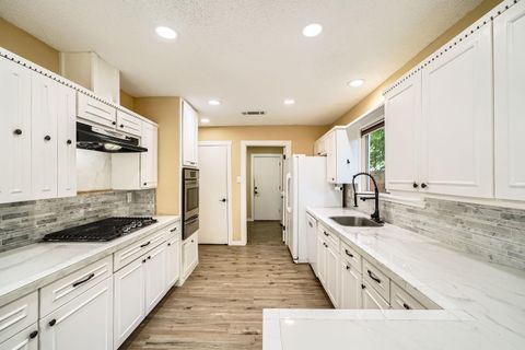 Tiny photo for 7900 KENESHAW DR, Austin, TX 78745 (MLS # 5126583)