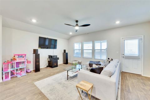 Tiny photo for 6104 Shanjia DR, Austin, TX 78724 (MLS # 7311970)