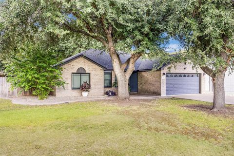 116 Whitetail LN Hutto TX 78634