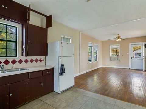 Tiny photo for 66 Cross ST, Austin, TX 78702 (MLS # 7422707)