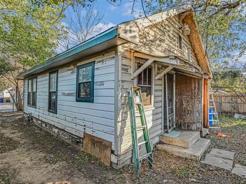 Tiny photo for 66 Cross ST, Austin, TX 78702 (MLS # 7422707)