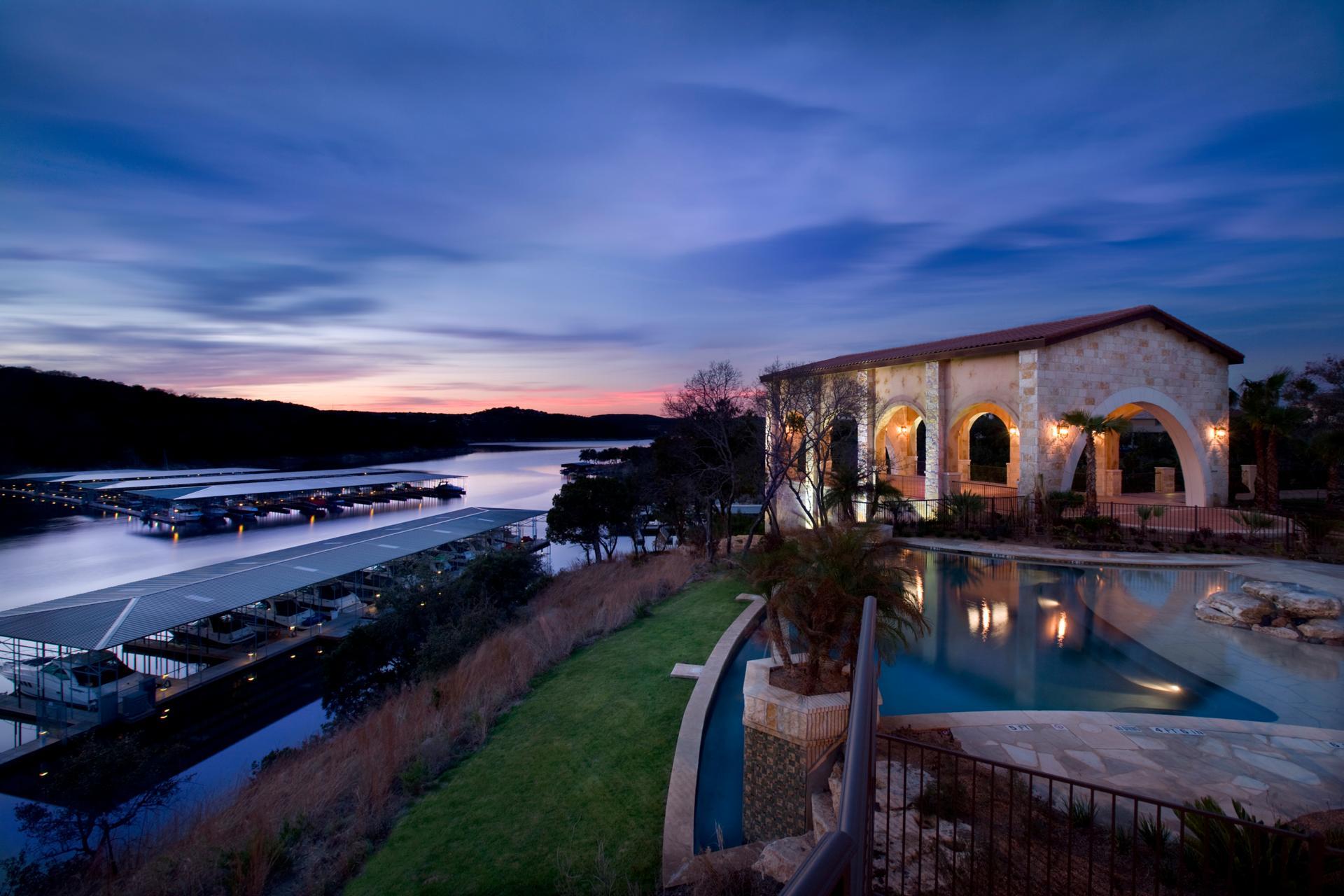 105 Pennybacker LN