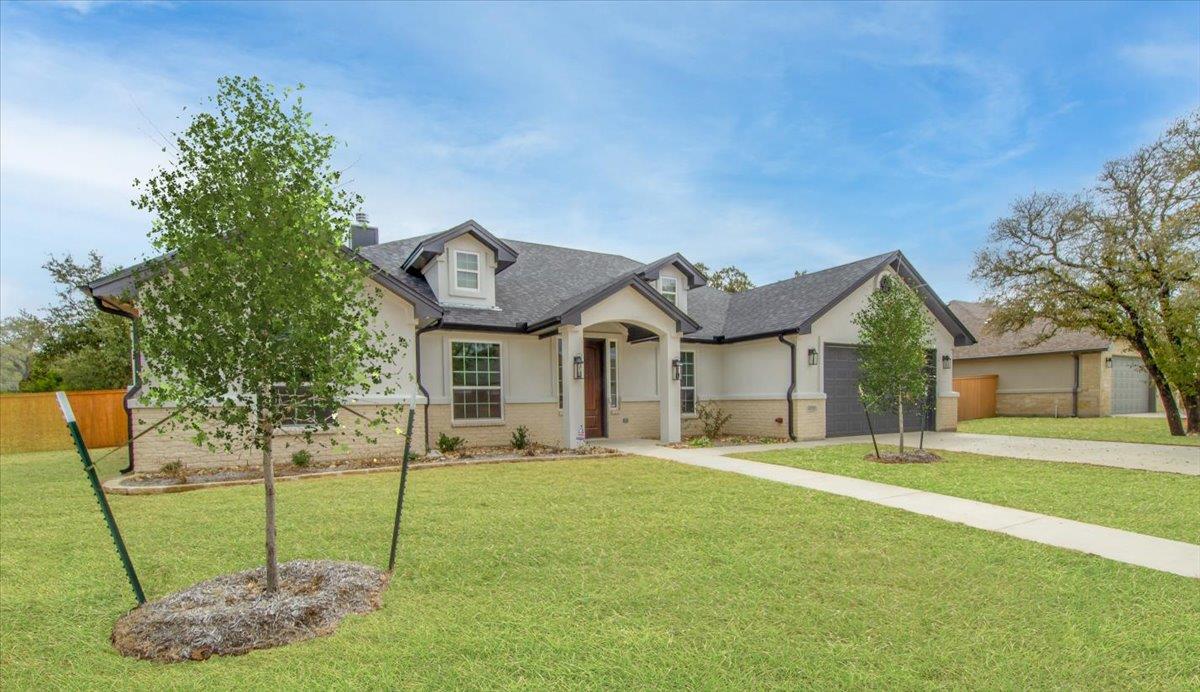 4113 Turning Leaf DR