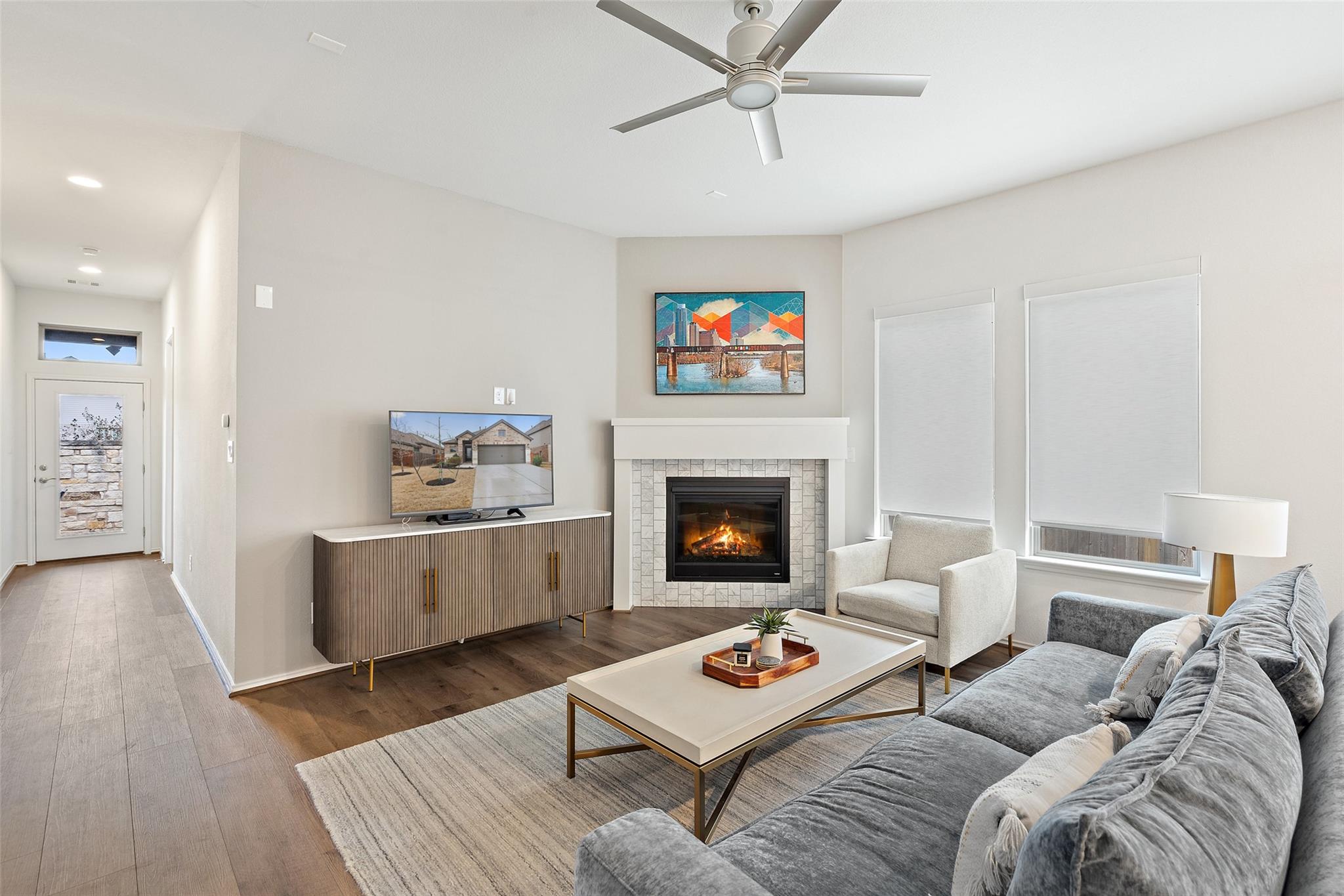 109 Freeman LOOP