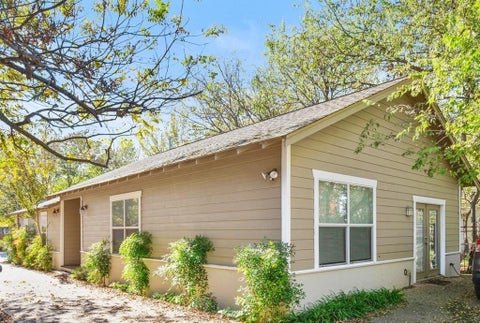 Photo of 910 E 51st ST, Austin, TX 78751 (MLS # 2420996)