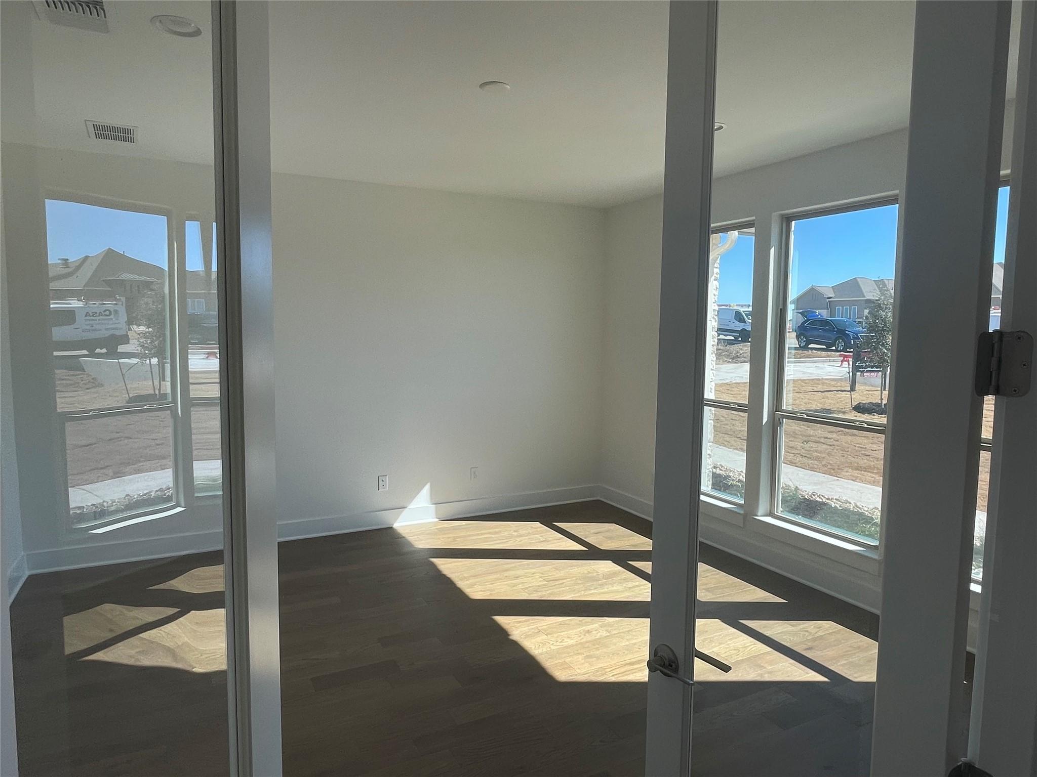 3089 Green Grange LN