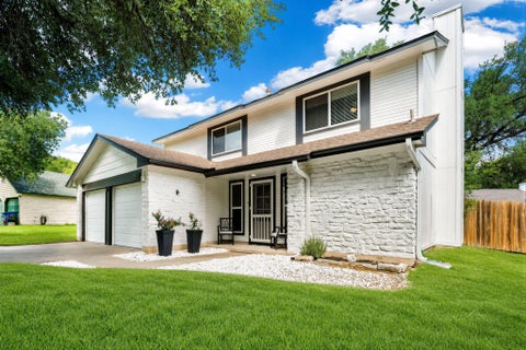 Photo of 8536 Birmingham DR, Austin, TX 78748 (MLS # 5471794)
