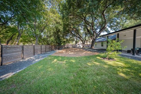 Tiny photo for 1111 Quail Park DR, Austin, TX 78758 (MLS # 8994402)