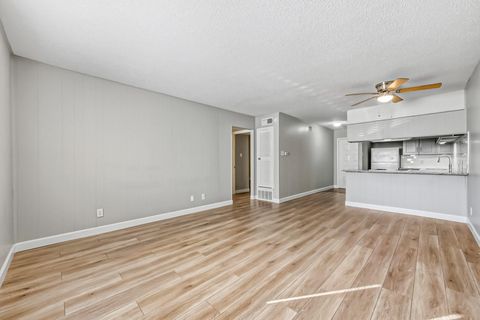 Tiny photo for 2122 Hancock DR #105, Austin, TX 78756 (MLS # 6666361)