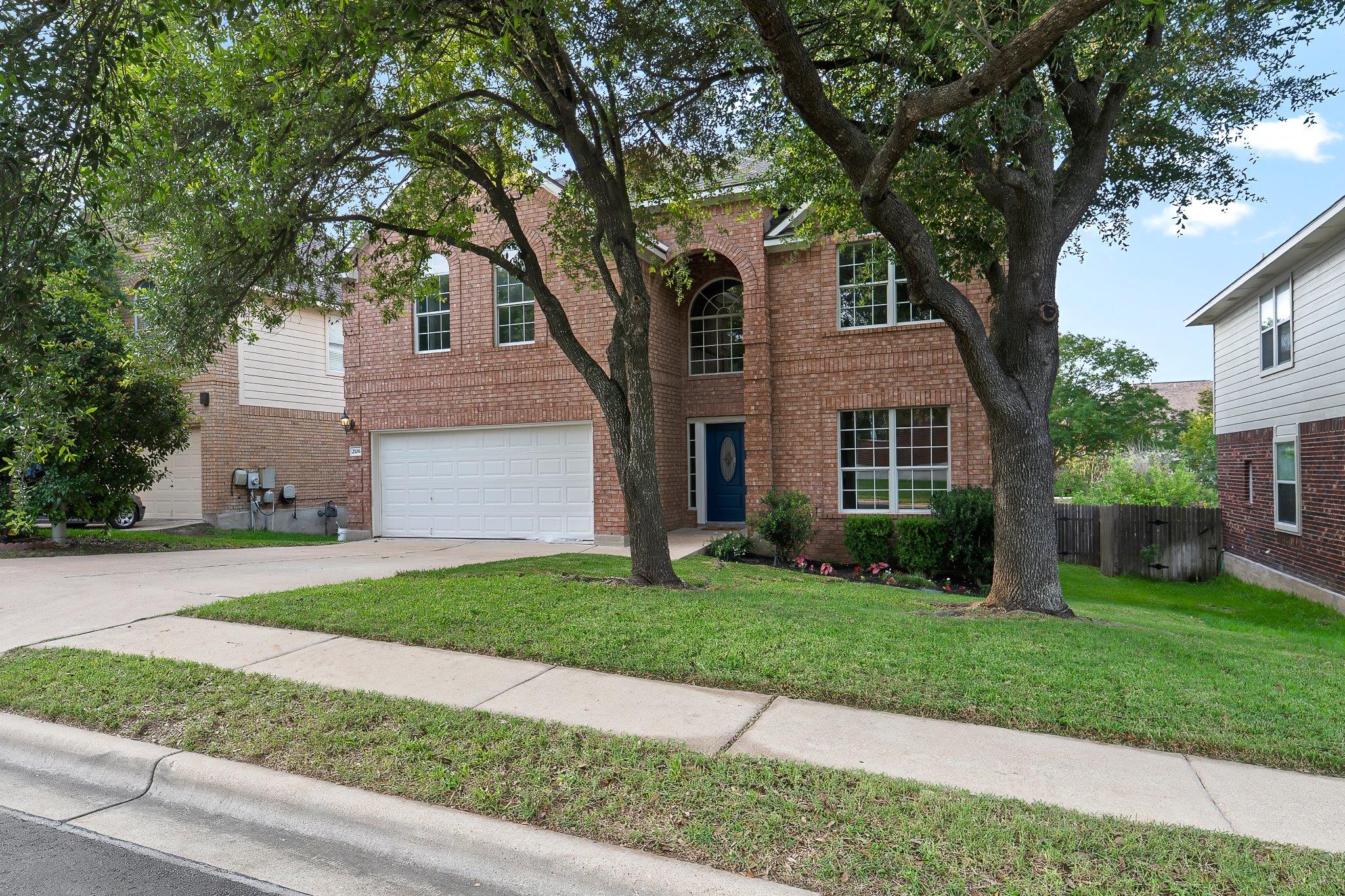 2106 Faldo LN