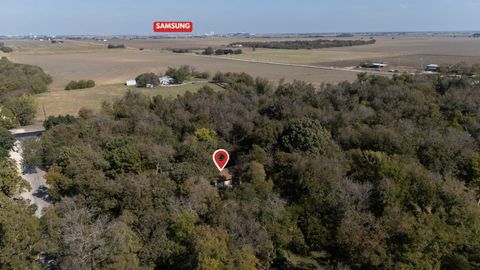 75 County Road 129 Taylor TX 76574