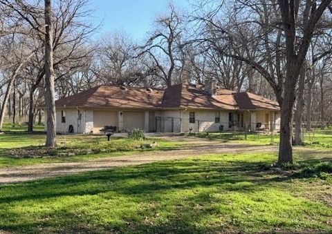 Photo of 75 County Road 129, Taylor, TX 76574 (MLS # 3795982)