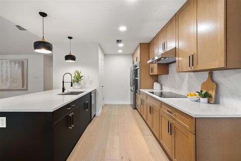 Tiny photo for 506 Explorer, Lakeway, TX 78734 (MLS # 9963075)