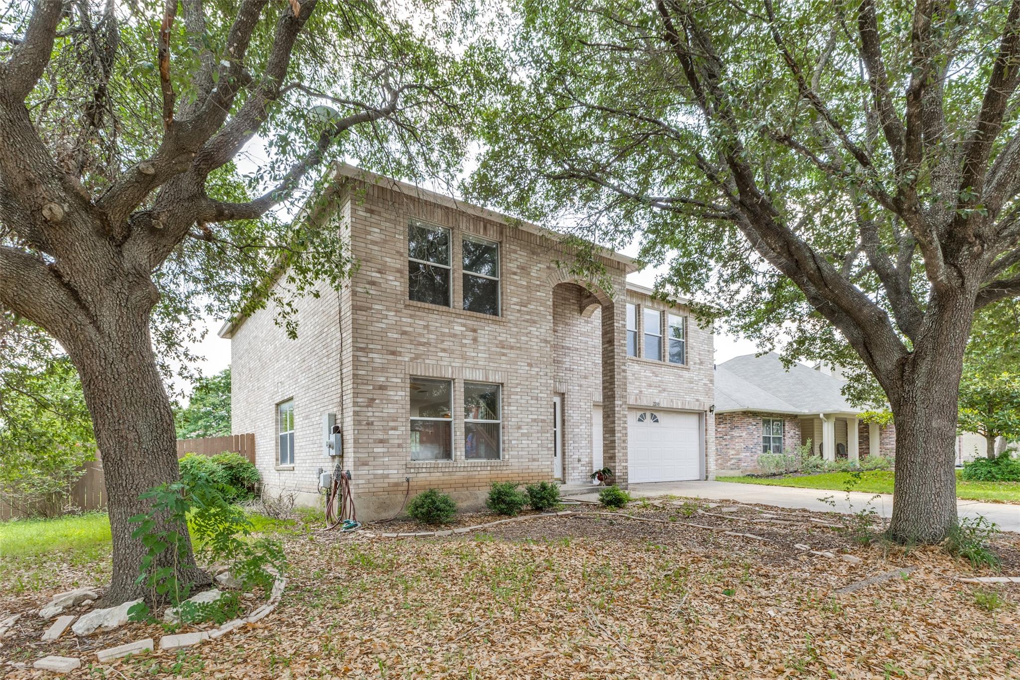 2200 Milan DR