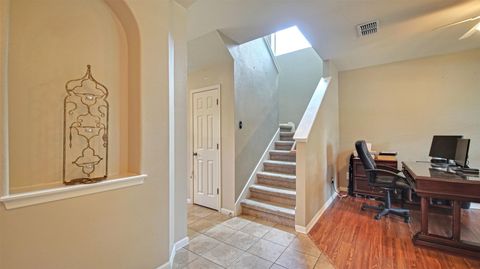Tiny photo for 2132 S Callingwood DR, Austin, TX 78754 (MLS # 6932898)