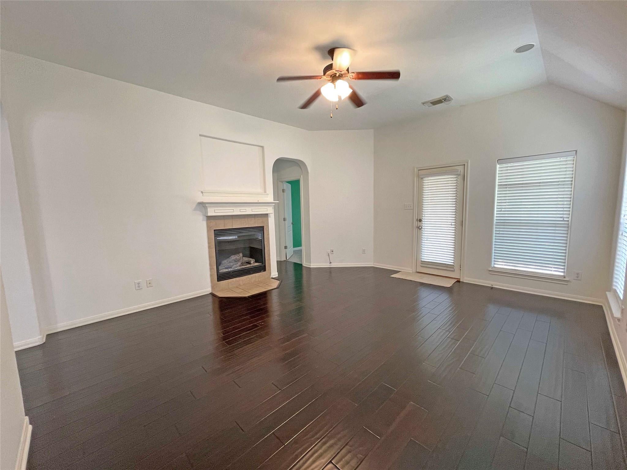 3440 Pine Needle CIR