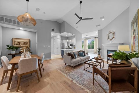 2216 Thornton RD 431 Austin TX 78704