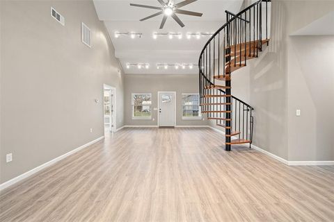 400 S Guadalupe Granger TX 76530