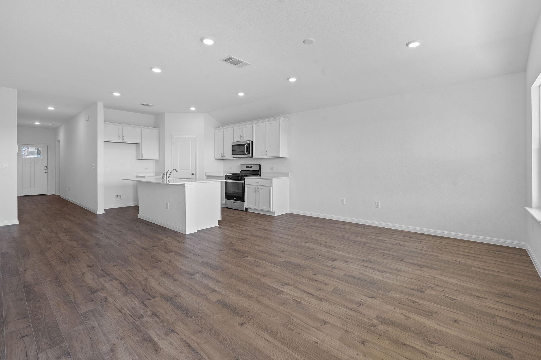 167 Juan Cordona DR