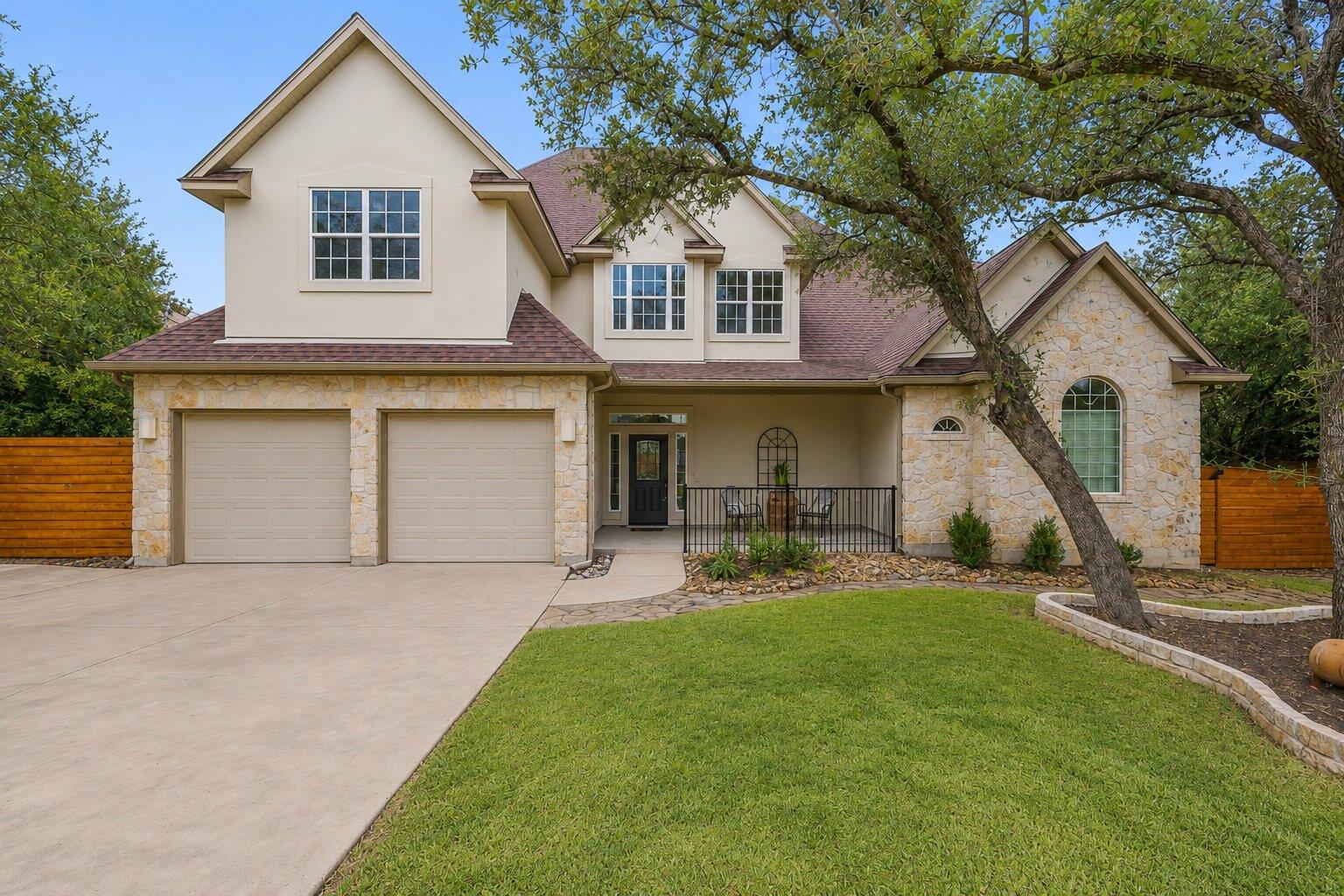 811 Presa Arriba RD