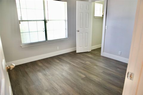 Tiny photo for 19120 Leigh LN, Pflugerville, TX 78660 (MLS # 4114187)