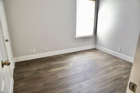 Tiny photo for 19120 Leigh LN, Pflugerville, TX 78660 (MLS # 4114187)