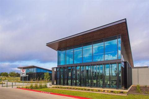 Photo of 7503 Boyd Haven DR, Austin, TX 78744 (MLS # 5181435)