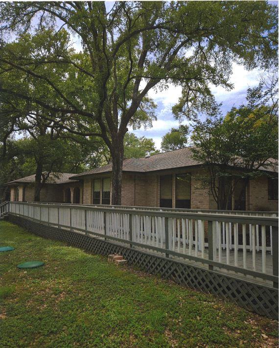 215 Serenada DR