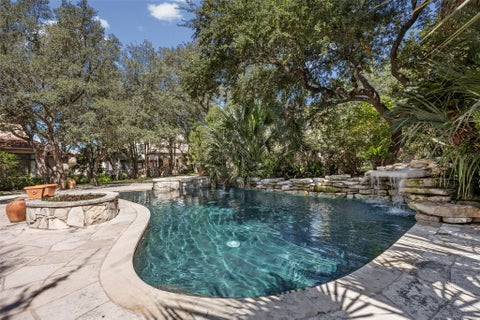 Tiny photo for 106 Costa Bella CV, Austin, TX 78734 (MLS # 2096289)