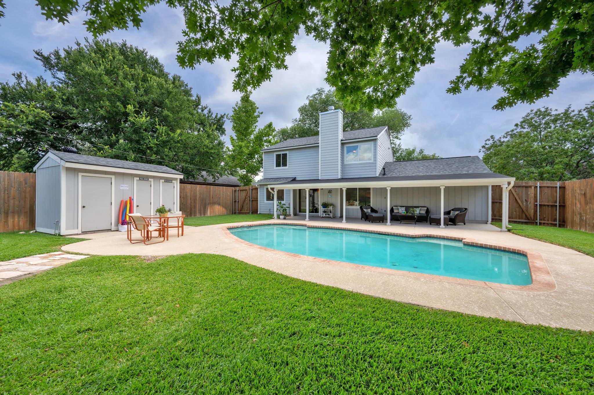 1700 E Messick LOOP