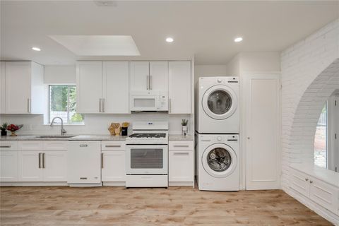 Tiny photo for 4202 N Hills DR, Austin, TX 78731 (MLS # 2682538)