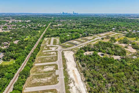 Tiny photo for 8014 Bird Song CIR, Austin, TX 78745 (MLS # 5963612)