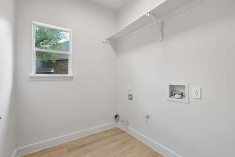 Tiny photo for 12717 Lee Park LN, Austin, TX 78732 (MLS # 9349023)