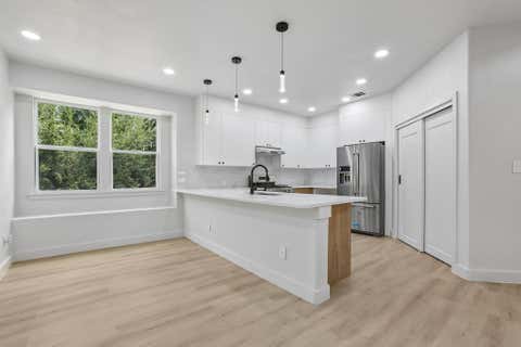 Tiny photo for 12717 Lee Park LN, Austin, TX 78732 (MLS # 9349023)
