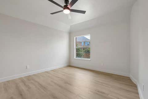 Tiny photo for 12717 Lee Park LN, Austin, TX 78732 (MLS # 9349023)