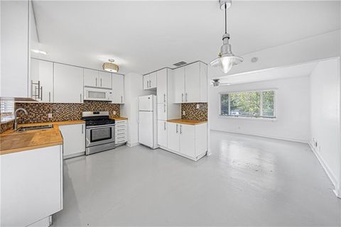 Photo of 3705 Tower View CT, Austin, TX 78723 (MLS # 2153648)