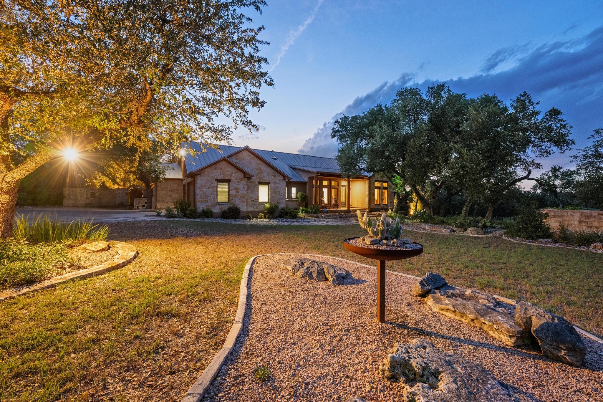 116 Horseshoe DR
