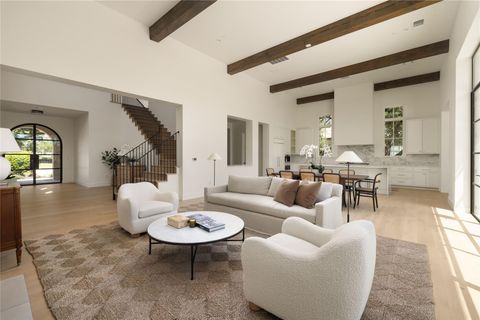 4401 Amarra DR 17 Austin TX 78735