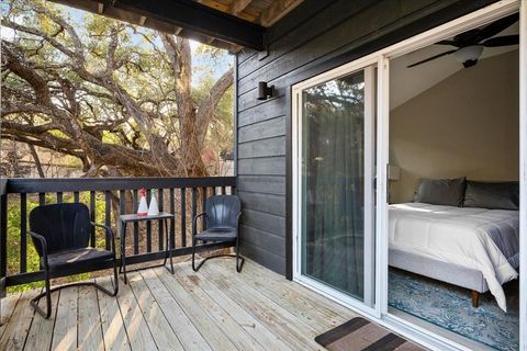 Tiny photo for 1309 Edgewater DR, Spicewood, TX 78669 (MLS # 4381016)