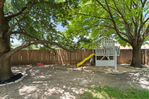 Tiny photo for 17002 Cranston DR, Round Rock, TX 78664 (MLS # 2119469)