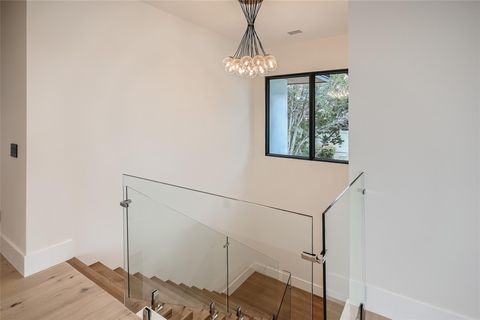 Tiny photo for 6412 Lantern View DR, Jonestown, TX 78645 (MLS # 4579129)