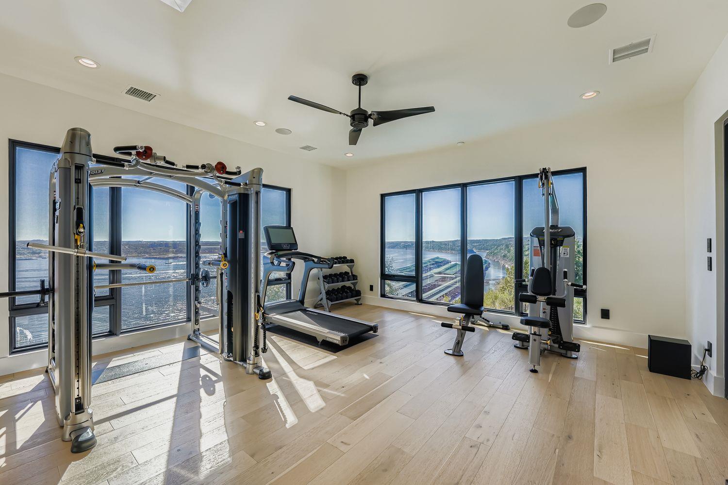 6412 Lantern View DR