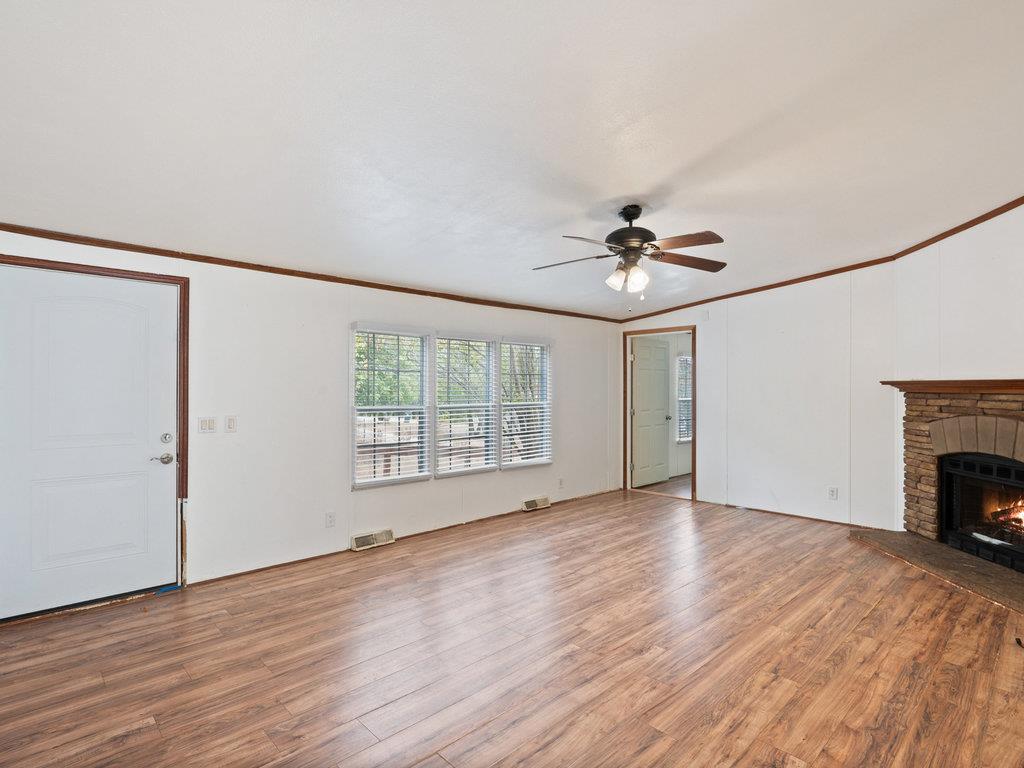 111 Greenslope CV