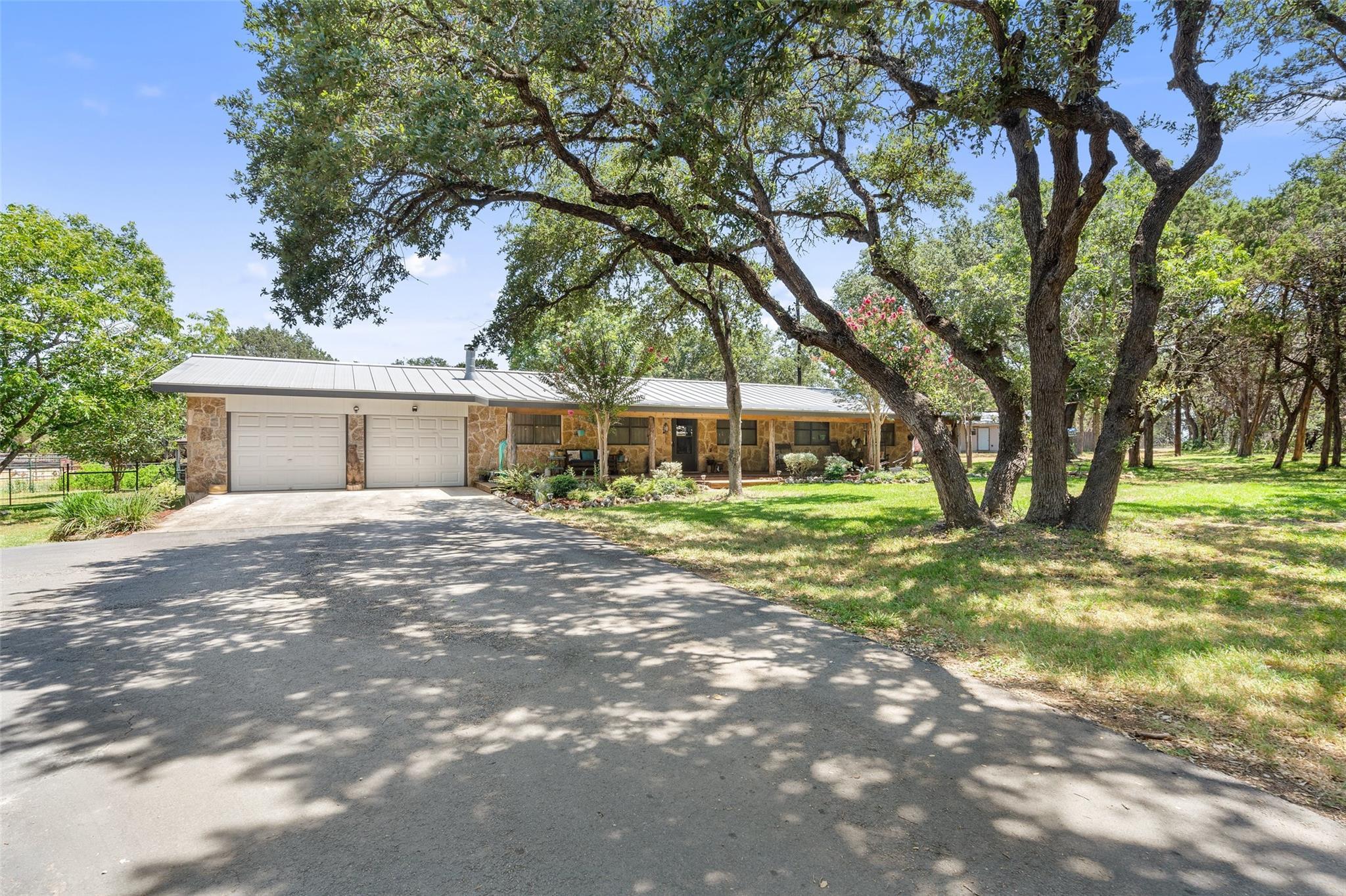 491 Lone Oak RD