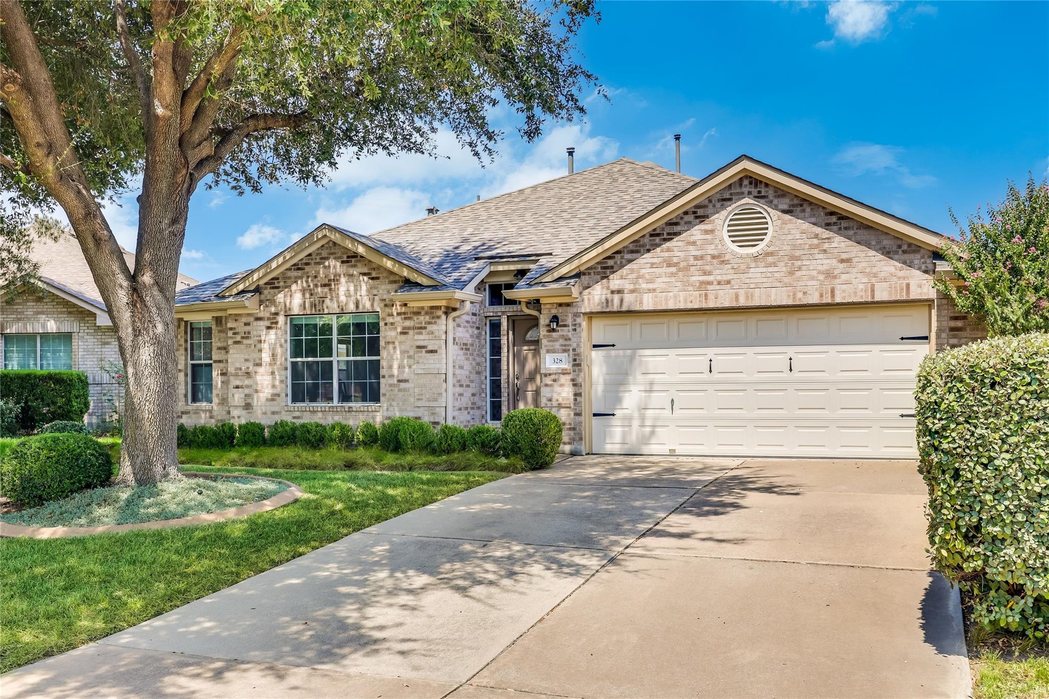 328 Hidden Brook LN