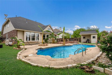 Photo of 531 Raven RDG, New Braunfels, TX 78130 (MLS # 1254054)