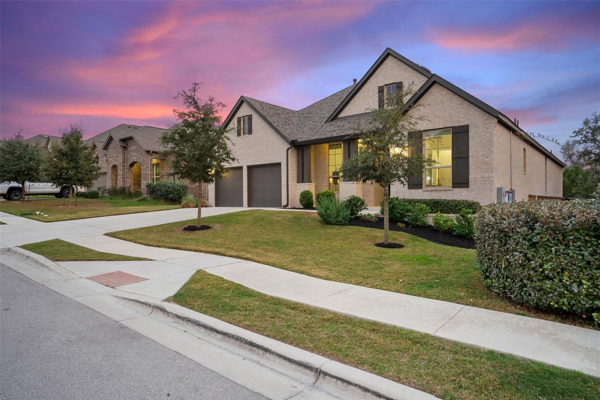 503 Painted Creek WAY