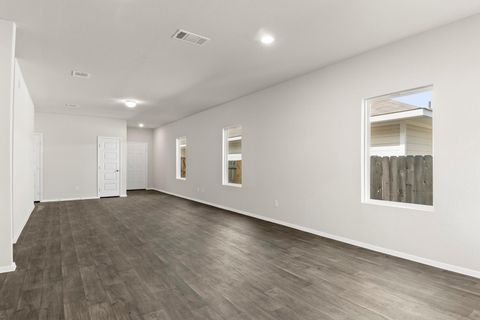 Tiny photo for 11801 Murano DR, Austin, TX 78747 (MLS # 5911788)