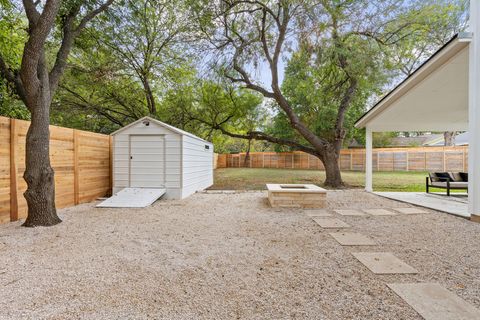 Tiny photo for 2703 Gettysburg DR, Austin, TX 78745 (MLS # 1851120)