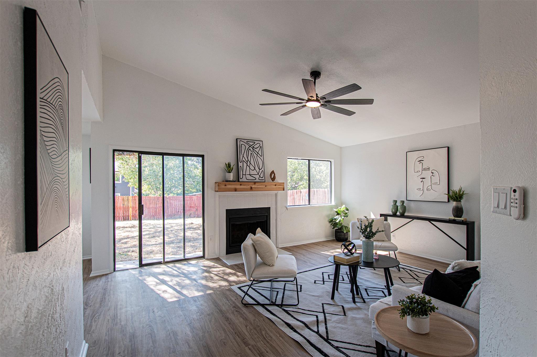 1305 Dominique DR
